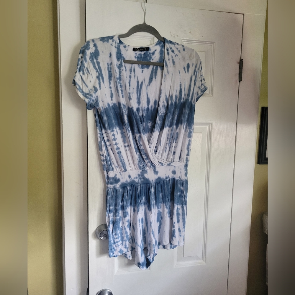 Urban X  blue/white tie dye short romper